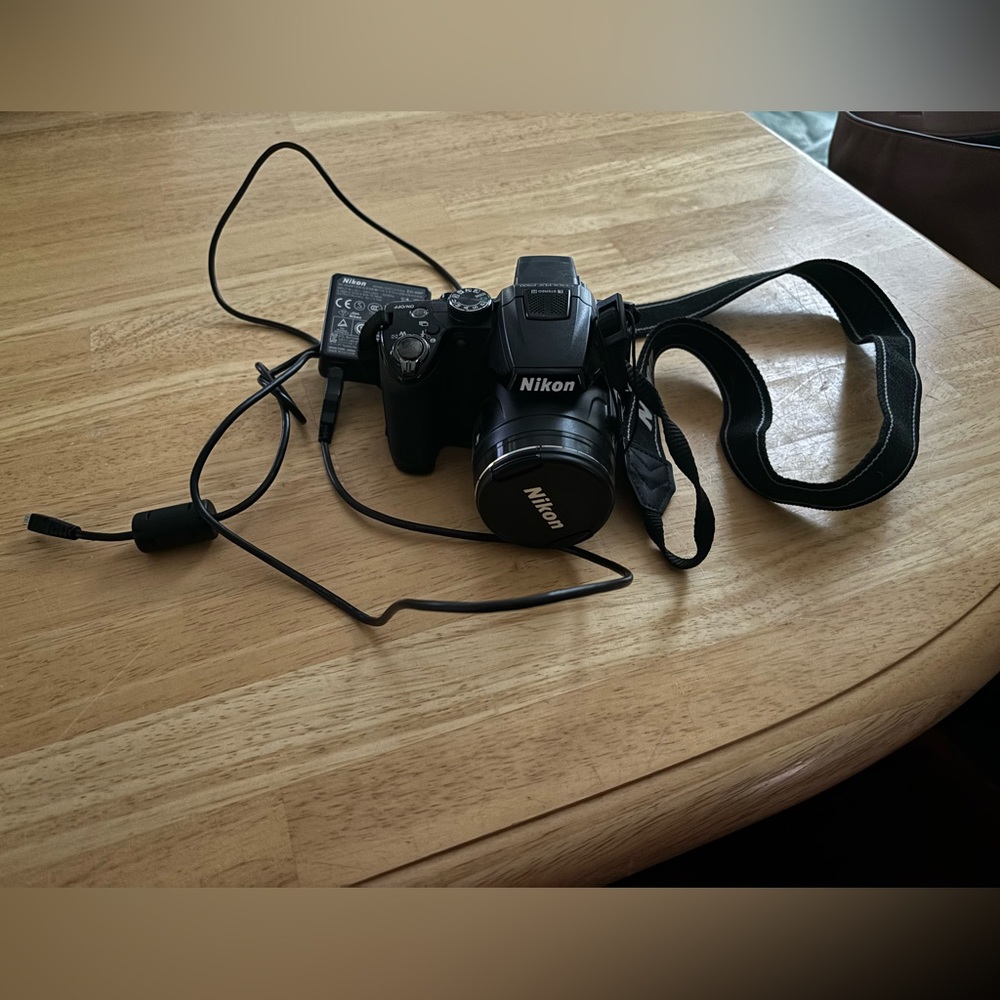Nikon coolpix p500 used